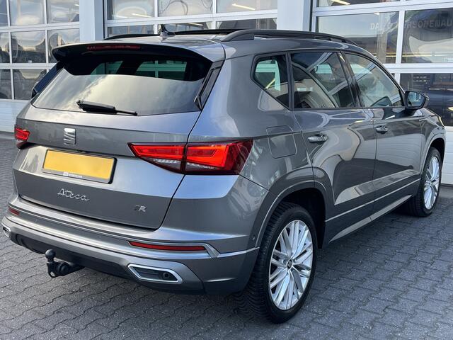 Seat ATECA 1.5 TSI FR Business Intense ACC Panoramadak Wegklapbare trekhaak Camera