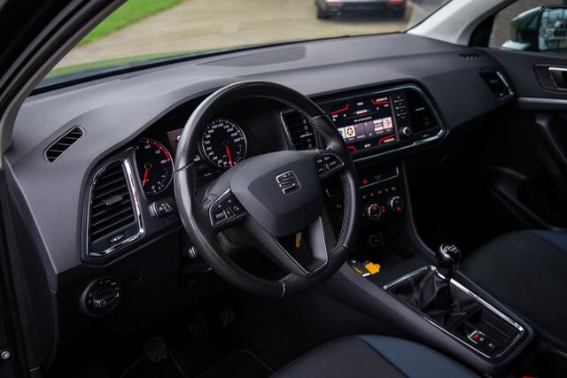 Seat ATECA 1.0 EcoTSI Style Business Intense , Trekhaak, Stoelverwarming, Achteruitrijcamera,