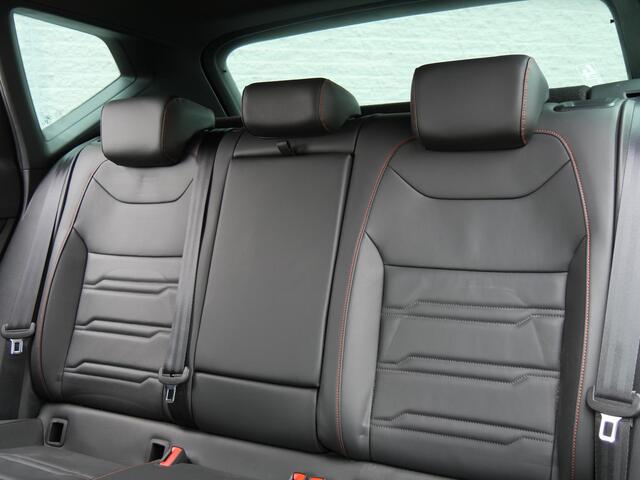 Seat ATECA 1.5TSi FR/ LEER/ 360°CAMERA/ DRIVER ASSISTANCE PACK/ BEATS AUDIO(TM)/ 19INCH VELGEN