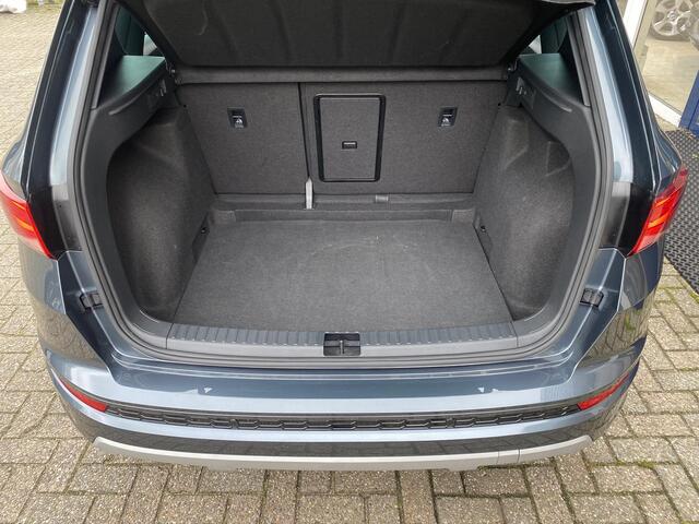 Seat ATECA 1.5 TSI FR Business Intense / Automaat / Dealer-Onderhouden / Vol-Leder / Cruise-Control / Climate-Control / Elektr.-Stoelen / Stoelverwarming / Apple-Carplay & Android-Auto / Keyless / LED / DAB Radio-Bluetooth / Navi / Draadloze-Telefoonlader / Flippers