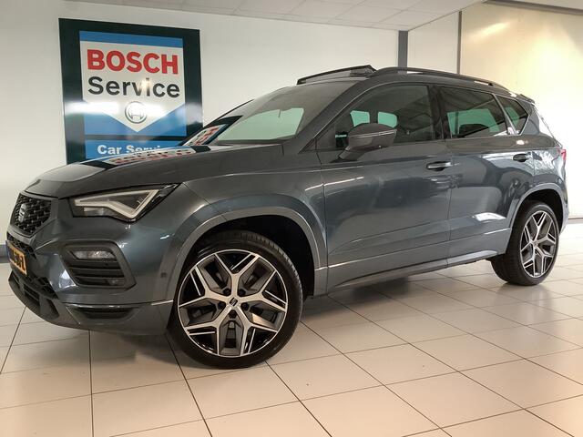 Seat ATECA 1.5 TSI FR Business Intense Panodak, Automaat, Keyless entry en start, Dealer onderhouden Dodehoek detectie, Beats audio en wegklapbare trekhaak