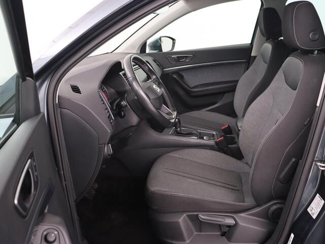 Seat ATECA 1.5 TSI Style Intens | Trekhaak | Stoelverwarming | Carplay | Full LED | Park Assist | Climate control | Cruise control