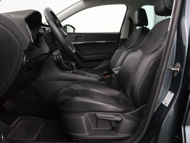 Seat ATECA 2.0 TDI FR Intens | Leder/Alcantara | Stoelverwarming | 360 Camera | Trekhaak | BeatsAudio | Adaptive cruise | Virtual Cockpit | Carplay | Navigatie | Full LED