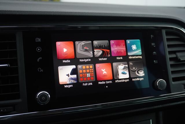 Seat ATECA 1.0 EcoTSI St BnsInt Virtual Cockpit | Navigatie | Camera | Led