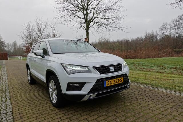 Seat ATECA 1.0 EcoTSI Style Business Intense | Trekhaak uitklapbaar | Full LED | 360° Camera | CarPlay |