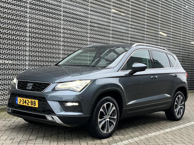 Seat ATECA 1.0 EcoTSI Style Business Intense / Navigatie / App connect / Camera / Parkeersensoren V+A / Lichtmetaal 17 inch / P4