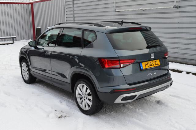 Seat ATECA 1.5 TSI Style Business Intense O.a; Haak, Pano, Leder, Stoelverw, Camera, Carplay, Etc. All-in prijs!