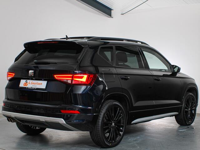 Seat ATECA 1.5 TSI FR Business Intense Panoramadak, 360°Camera, LED, ACC, Apple Carplay/Android Auto