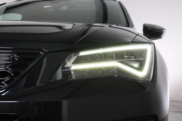 Seat ATECA 1.5 TSI FR Business Intense Panoramadak, 360°Camera, LED, ACC, Apple Carplay/Android Auto