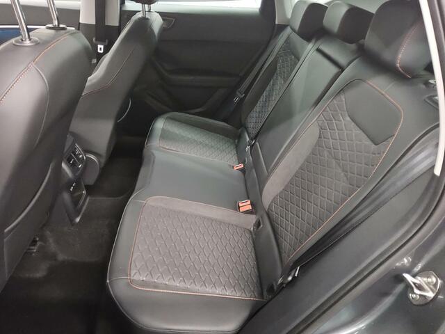 Seat ATECA 1.5 TSI DSG7 Aut. FR Business Intense Airco ECC Navi Carplay PDC VA + Camera Adaptive Cruise Control LED Matrix Stoel/Stuurverwarming Keyless Ambiente verlichting