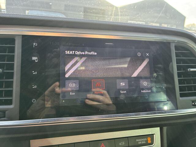 Seat ATECA 1.5 TSI 150pk DSG FR Business Intense · Panoramadak · Camera · Apple/Android Car Play · P-Sensoren · Keyless · 19'' Inch · Garantie t/m 16-01-2028 of 100.000km