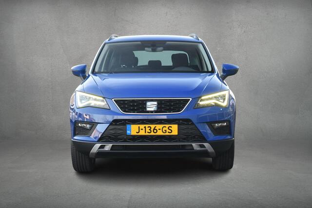 Seat ATECA 1.0 EcoTSI Style Business Intense | Trekhaak | Apple CarPlay | Camera | Climate