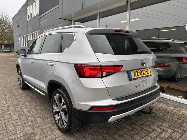Seat ATECA 1.5 TSI Xcellence Business Intense 1800KG TREKGEWICHT ZEER LUXE UITGEVOERD!