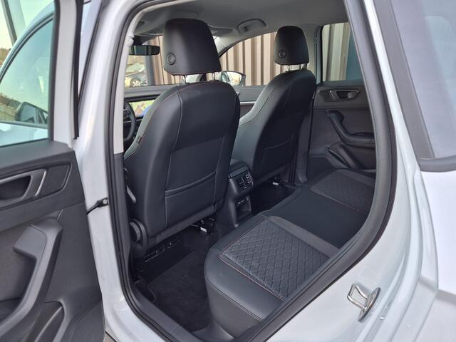 Seat ATECA 1.5 TSI ACT 110kW FR Black Edition | Virtual | Camera | Stuur-stoelverw. | LED | Carplay