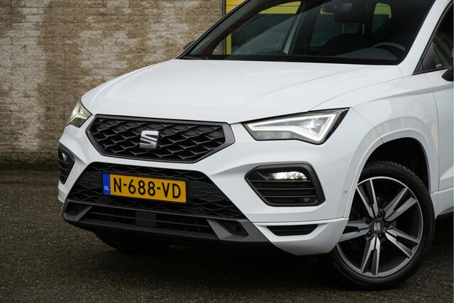Seat ATECA 1.0 TSI FR Business Intense BJ2022 Lmv 18" | Led V+A | Pdc | Navi | Keyless entry | Elek. achterklep | App-Connect | Achteruitrijcamera | Virtual cockpit | Climate control | Cruise control | Sportstoelen | Verwarmde voorstoelen | Zwarte hemel