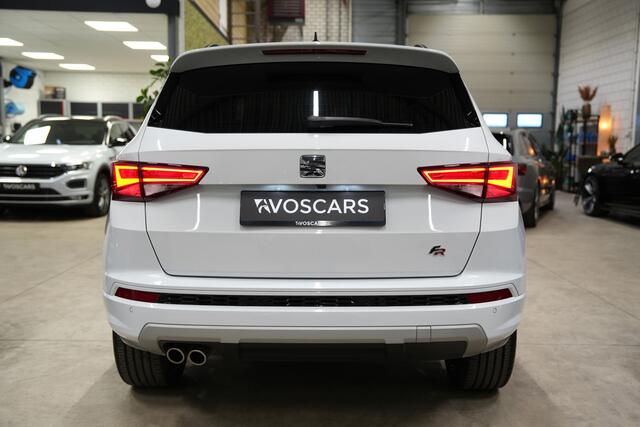 Seat ATECA 1.5 TSI FR DSG * Pano - Trekhaak - Virtual - 19" - Keyless - Camera - ACC - App *