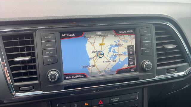 Seat ATECA 1.0 EcoTSI Style Business Intense TREKHAAK / CAMERA / CARPLAY / NAVI / CLIMA / PDC / FULL LED / NL-AUTO