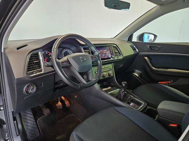 Seat ATECA 1.5 TSI Style Business Intense / Trekhaak / Camera / NL Auto