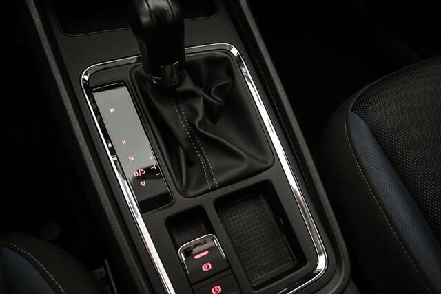 Seat ATECA Style Business Intense 1.5 TSI 150pk DSG Automaat Achteruitrijcamera, Cruise control, Elektrische achterklep, Navigatie, LED koplampen, Parkeersensoren, Stoelverwarming