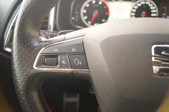 Seat ATECA 1.5 TSI 150pk DSG FR Business Intense -LEER-DIGI-LED-