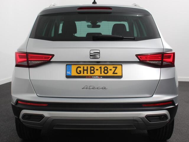 Seat ATECA 1.5 TSI 150pk Automaat Xperience | Navigatie | Apple Carplay / Android Auto | Camera | Parkeersensoren | Stoel-en stuurverwarming | Ledverlichting | Getinte ramen | Climate Control