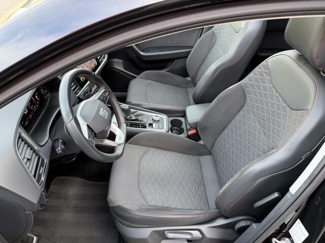 Seat ATECA 1.5 TSI FR Pano ACC Stoelv. Keyless Sfeerverlichting