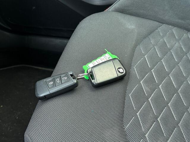 Seat ATECA 2.0 TDI 150pk autom FR Bns Intense ecc,1/2leer,navi,led,lmv