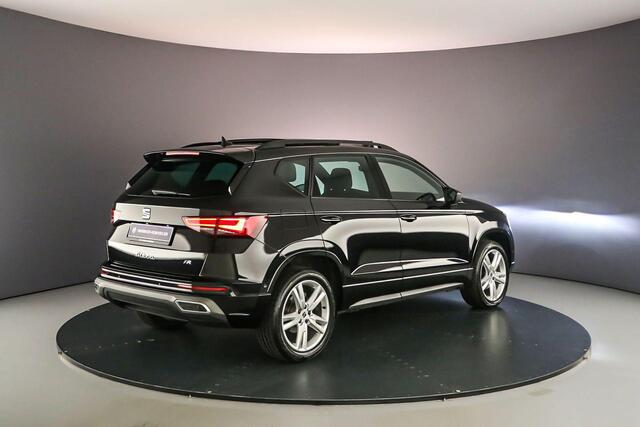 Seat ATECA FR Business Intense 1.5 TSI 150pk DSG Automaat Trekhaak, Panoramadak, Adaptive cruise control, Elektrische achterklep, Navigatie, Stuurwiel verwarmd