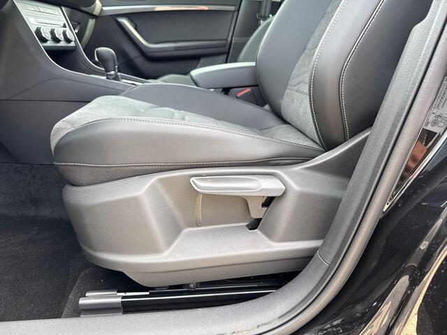 Seat ATECA Style Business Intense 1.5 TSI 110 kW / 150 PK SUV DSG-7 | 17 Inch LM Wielen | Winterpakket | Trekhaak
