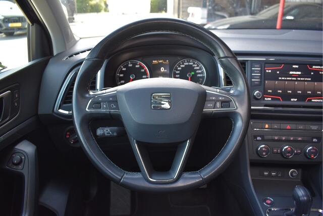 Seat ATECA 1.4 TSI Intense Panorama, Adaptive cruise, Wegkl. trekhaak, Camera, Keyless, Carplay