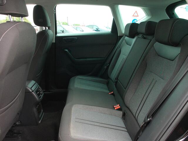 Seat ATECA 1.5 TSI Style Business Intense Trekhaak / Carplay + Android Auto / Virtual Cockpit / Camera + Sensoren / Stoel + Stuurverwarming / 17'' LMV