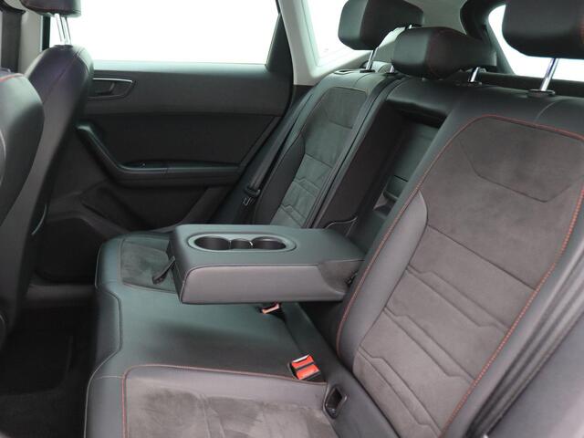 Seat ATECA 1.5 TSI FR Business Intense 150PK DSG Trekhaak, Memorystoel, 19" LM Velgen, LED Verlichting, Stoelverwarming, Achteruitrijcamera