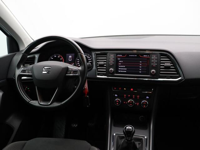 Seat ATECA 1.0 EcoTSI Style Business Intense | Trekhaak | Led | Carplay | Climate control |