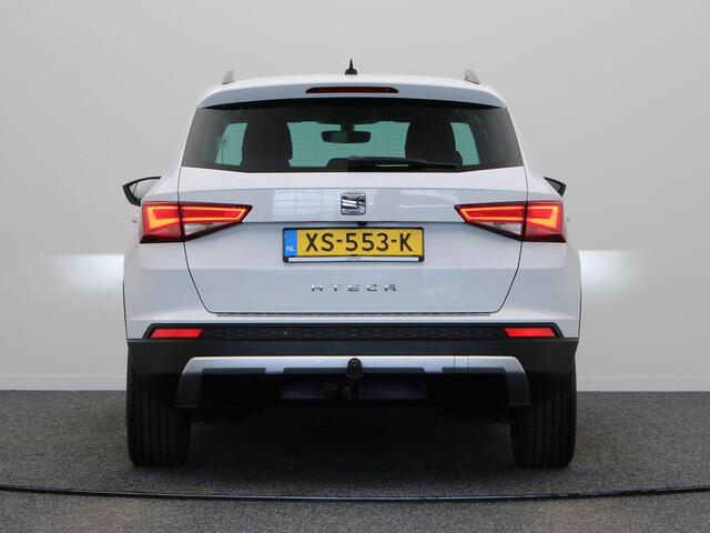 Seat ATECA 1.0 EcoTSI Style Business Intense | Trekhaak | Led | Carplay | Climate control |