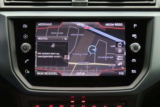Seat Arona 1.0 TSI Style Business Intense Camera, Apple Carplay, Keyless, Climate, PDC, 17"