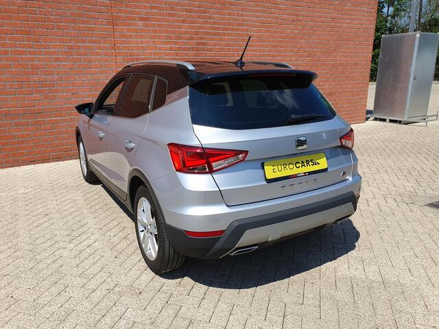 Seat Arona 1.0 TSI 110pk DSG FR Navigatie Apple Carplay/Android Auto Camera Parkeersensoren Adaptive Cruise Control Blind Spot Assist Stoelverwarming Ledverlichting Climate Control Getinte ramen