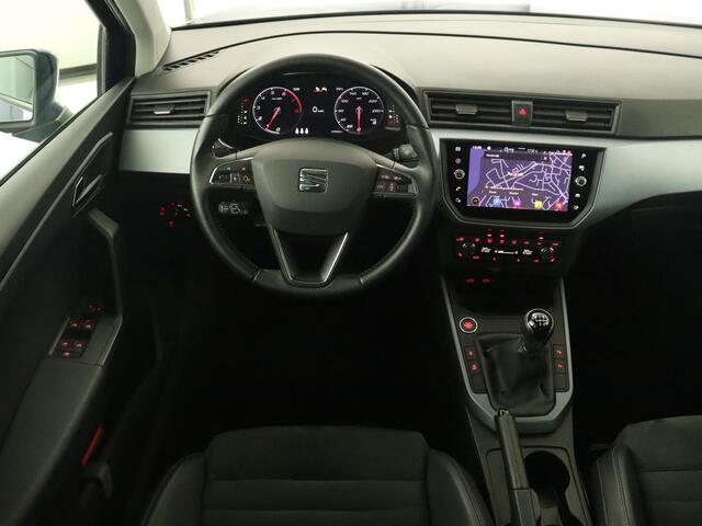 Seat Arona 1.0 TSI Style Business Intense Plus | Carplay | Camera | Adaptive cruise | Climate control | Stoelverwarming | Navigatie | Full LED | Virtual Cockpit | Getint glas