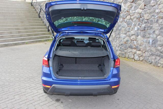 Seat Arona 1.0 TSI Style Business Intense Camera Dab+ Carplay inparkeer systeem adapt cruise