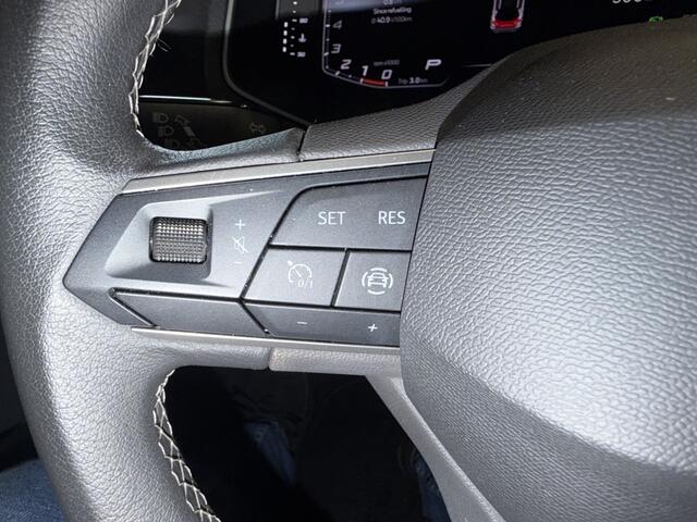 Seat Arona 1.0 EcoTSI Style AUTOMAAT !! cruise contr sprtvelgen pdc apple carplay . andriod 116 pk . Led verlichting .Stoelverwarming .