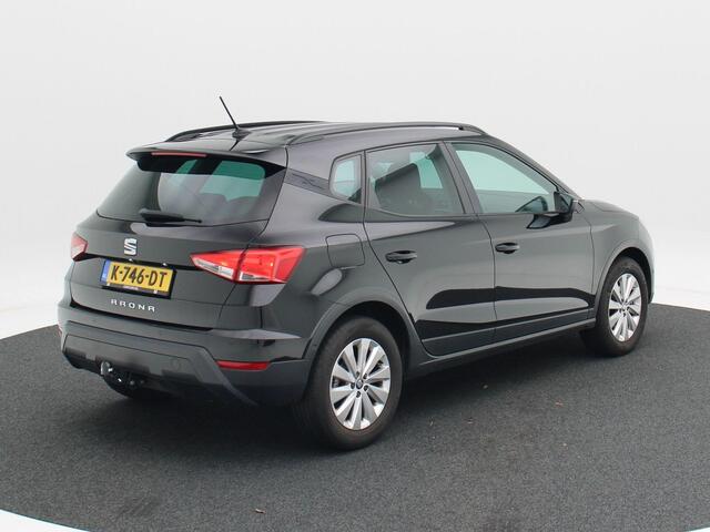 Seat Arona 1.0 TSi 110 Pk Style Business Intense | Adaptive Cruise | CarPlay | Navigatiesysteem | Dodehoekdetectie | Trekhaak | 16 Inch | Privacy Glass | 88.244 Km