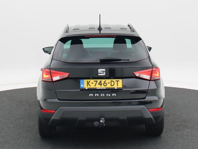 Seat Arona 1.0 TSi 110 Pk Style Business Intense | Adaptive Cruise | CarPlay | Navigatiesysteem | Dodehoekdetectie | Trekhaak | 16 Inch | Privacy Glass | 88.244 Km