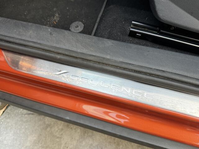 Seat Arona 1.0 TSI 115pk H6 Xcellence Business Intense Climate Control Camera Navigatie