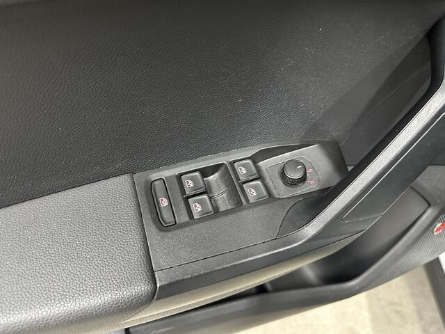 Seat Arona 1.0 TSI Style 95 pk | LED | Navi | Camera | Beats | Trekhaak |