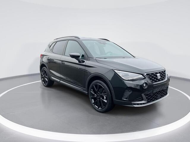 Seat Arona FR Business Connect 1.0 70 kW / 95 pk EcoTSI SUV 5 Versnelling Hand | Black Pakket | Winter pakket | 18'' lichtmetaal | 2000,- inruilpremie!!