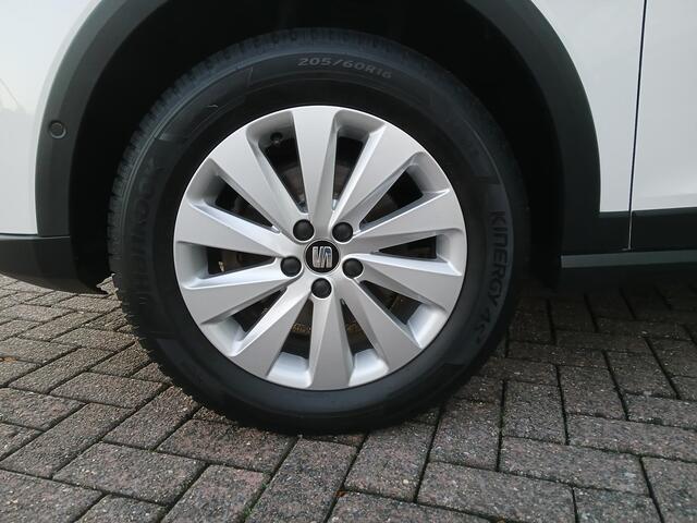 Seat Arona 1.0 TSI Xcellence + LED + Navi + Winterpakk. + Trekhaak etc. etc.