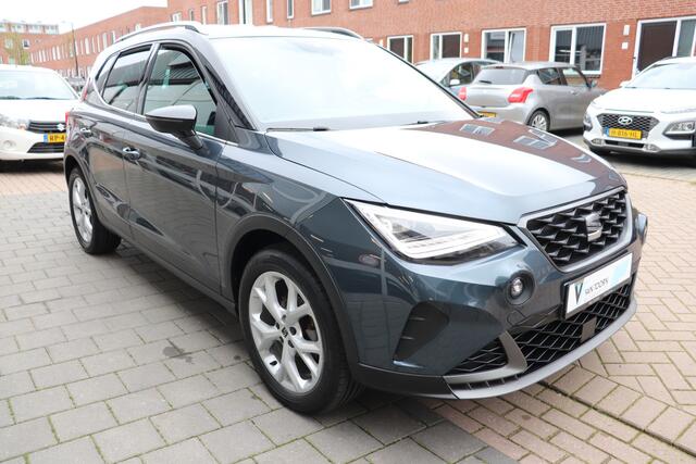 Seat Arona 1.0 TSI FR Business Intense Automaat. Navigatie, Uniek! lage km stand!.
