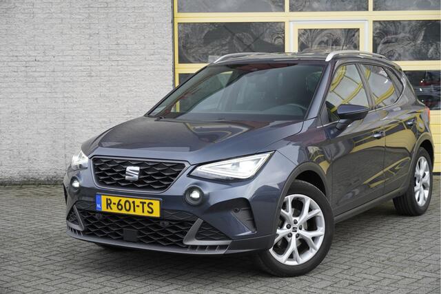 Seat Arona 1.0 TSI FR Business Intense BJ2022 Lmv 17" | Led V+A | Pdc | Navi | Achteruitrijcamera | App-Connect | Virtual cockpit | Dashboard verlichting | Sportstoelen | Verwarmde voorstoelen | Zwarte hemel | Extra getint glas