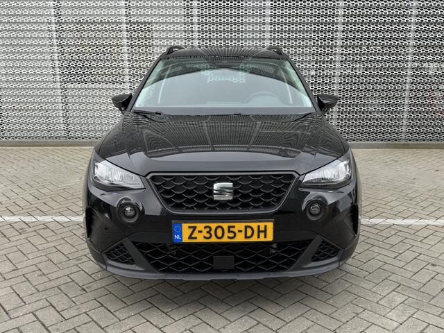 Seat Arona 1.0 TSI Style Business Connect Stoelverwarming / Parkeersensoren / Climatronic