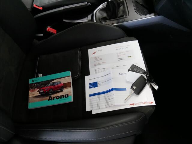 Seat Arona 1.0 TSI Style Bus.Intense + Navi/CAM/ECC/TH/Carplay (all-incl. prijs)