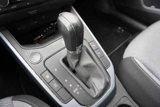 Seat Arona 1.0 TSI DSG Style Limited Edition | CAMERA | FULL LED | STOELVERW. | TREKHAAK | CARPLAY |